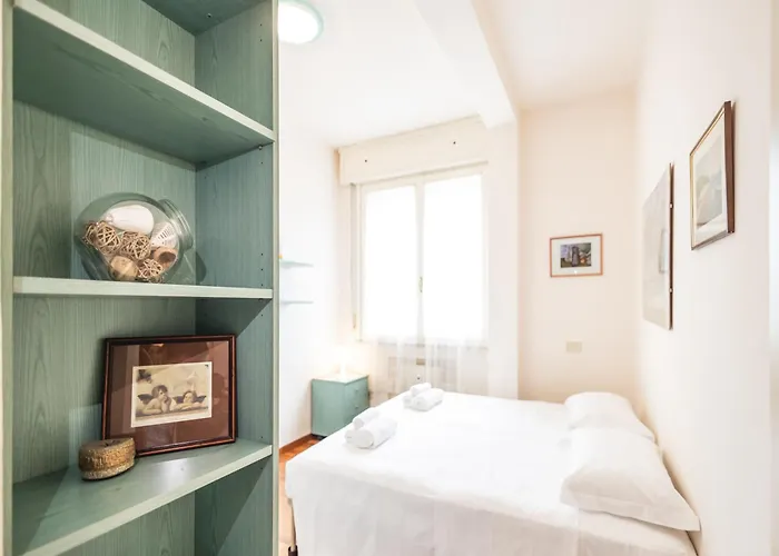 Royale Melody - Near The Historical Centre Of Daire